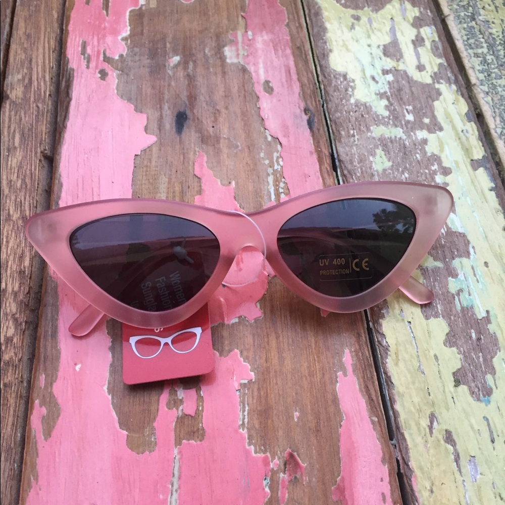 Cute Pink Cat Eye Sunglasses